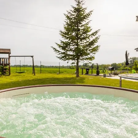 Almavirag Pihenohaz By Bltn Apartman