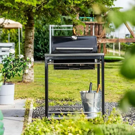 Almavirag Pihenohaz By Bltn Siofok