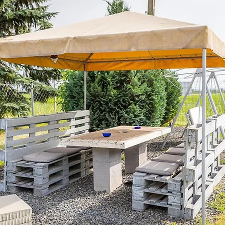 Almavirag Pihenohaz By Bltn Apartman