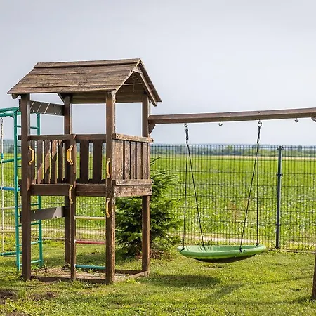 Almavirag Pihenohaz By Bltn Apartman *